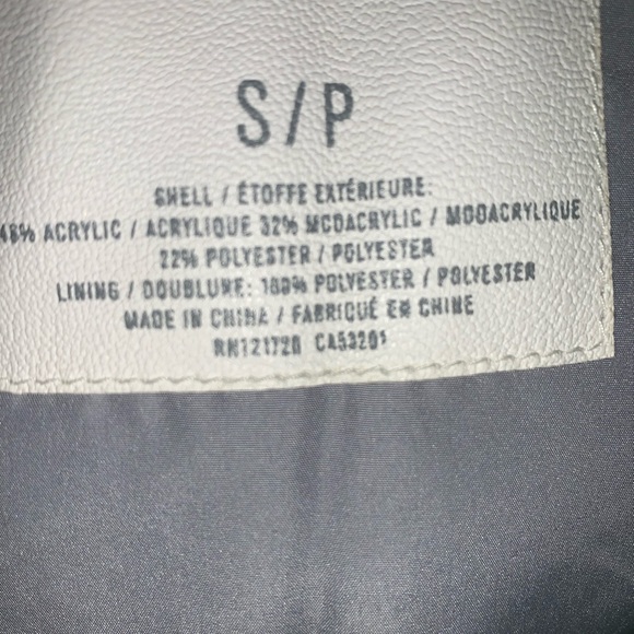 Aeropostale faux fur vest - Picture 6 of 6